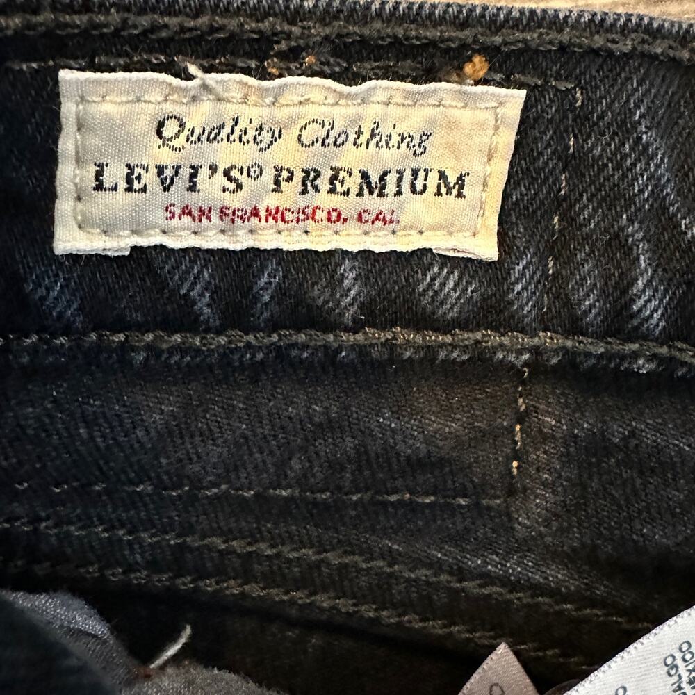 Levi’s Premium Wedgie Jeans Size 28 - Picture 7 of 10